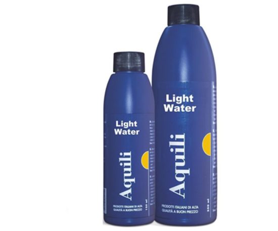 Light Water chiarificante per acquari lega le particelle in sospensione facendole precipitare