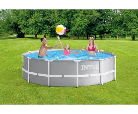 Intex 26716 - Le piscine della linea Prism Frame sono dotate di una robusta struttura in metallo con pareti lateral in PVC triplo strato SUPER –TOUGH™ e acciaio trattato resistente a ruggine e corrosione