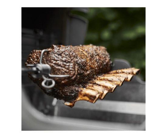 Trasforma il tuo barbecue in un vero girarrosto.