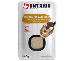 Zuppa con pezzi di pollo e formaggio che puoi offrire da solo al tuo gatto o come supplemento al cibo secco.